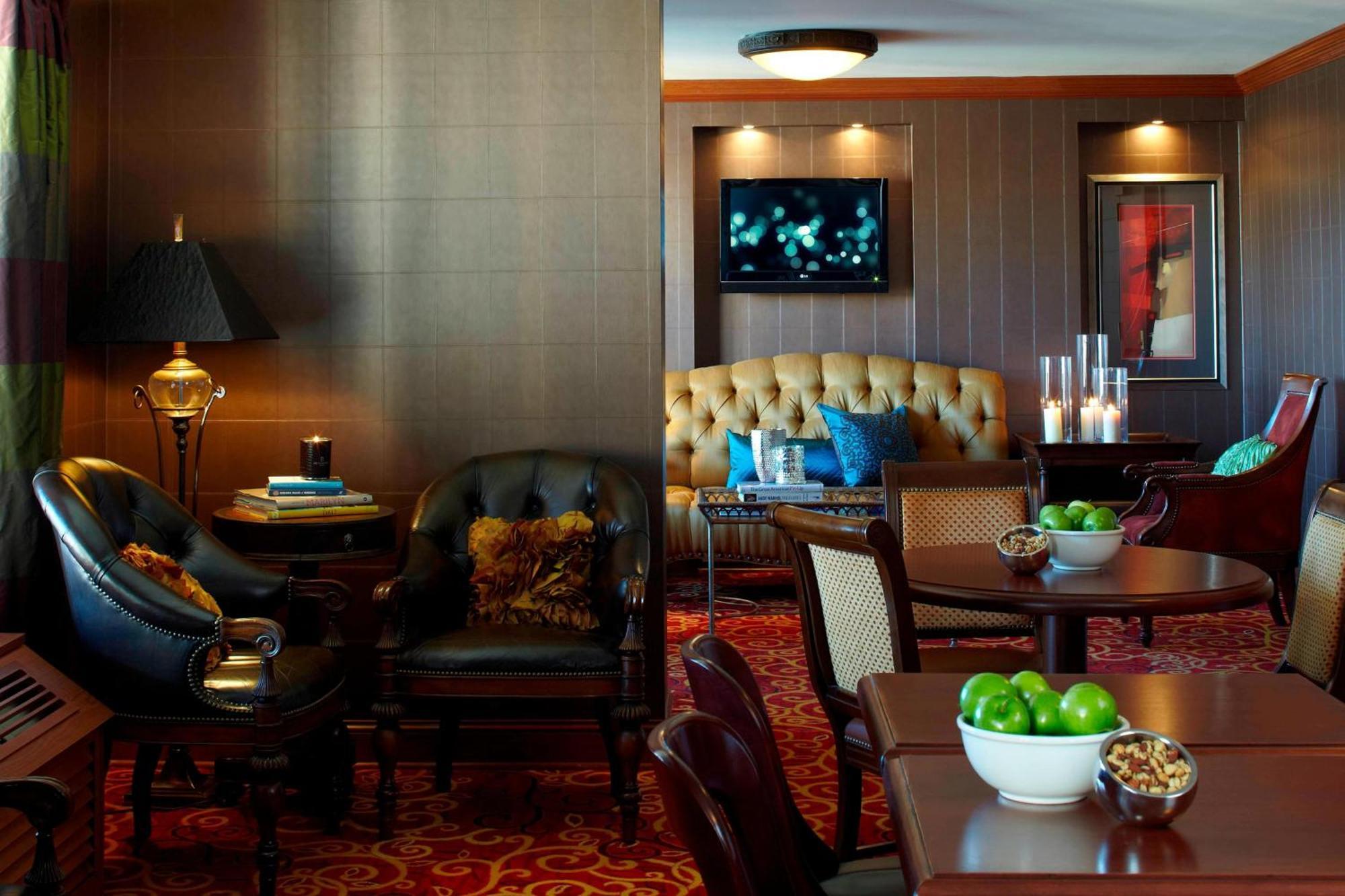 Renaissance Hotel, The Depot Hotel 4*